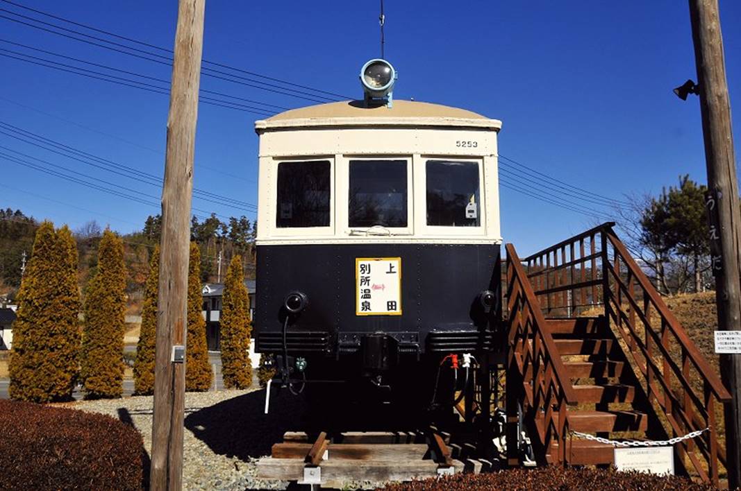 丸窓電車　上田市